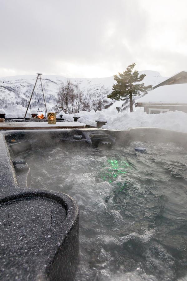 Strandafjellet Mountain Lodge Странда Экстерьер фото
