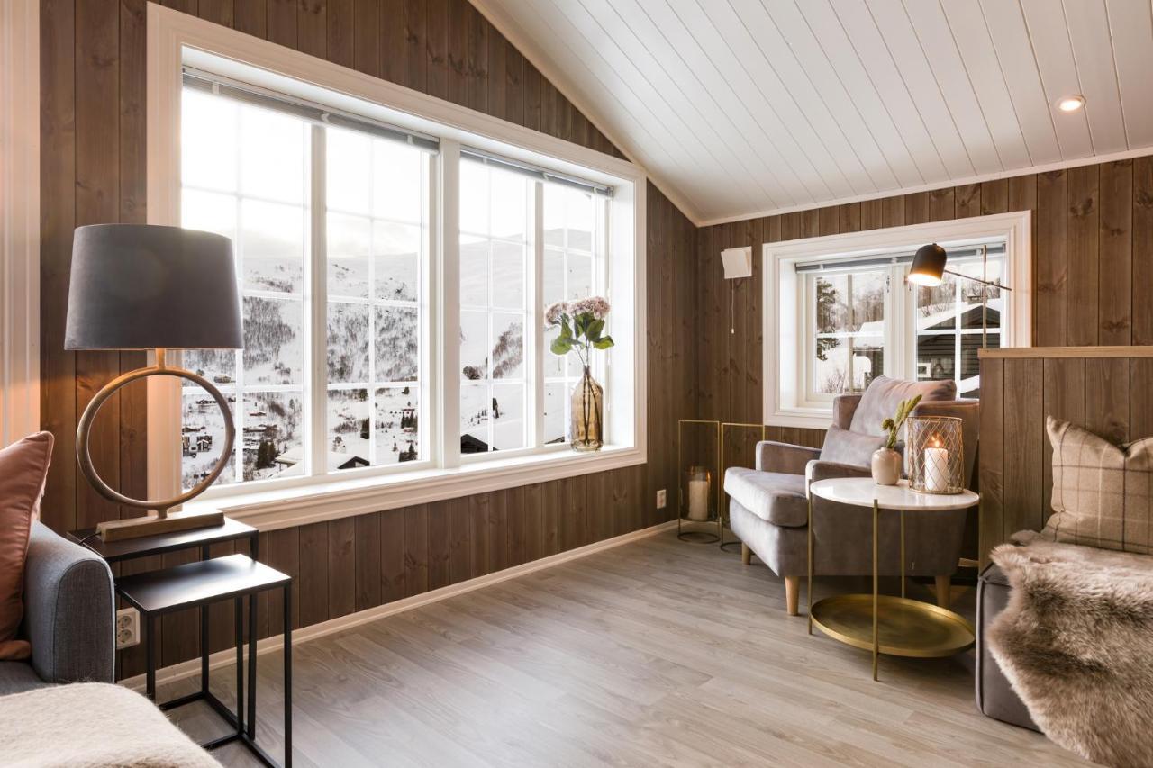 Strandafjellet Mountain Lodge Странда Экстерьер фото